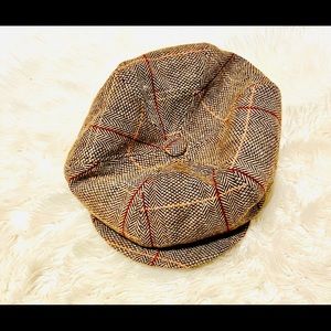 Newsboy cap